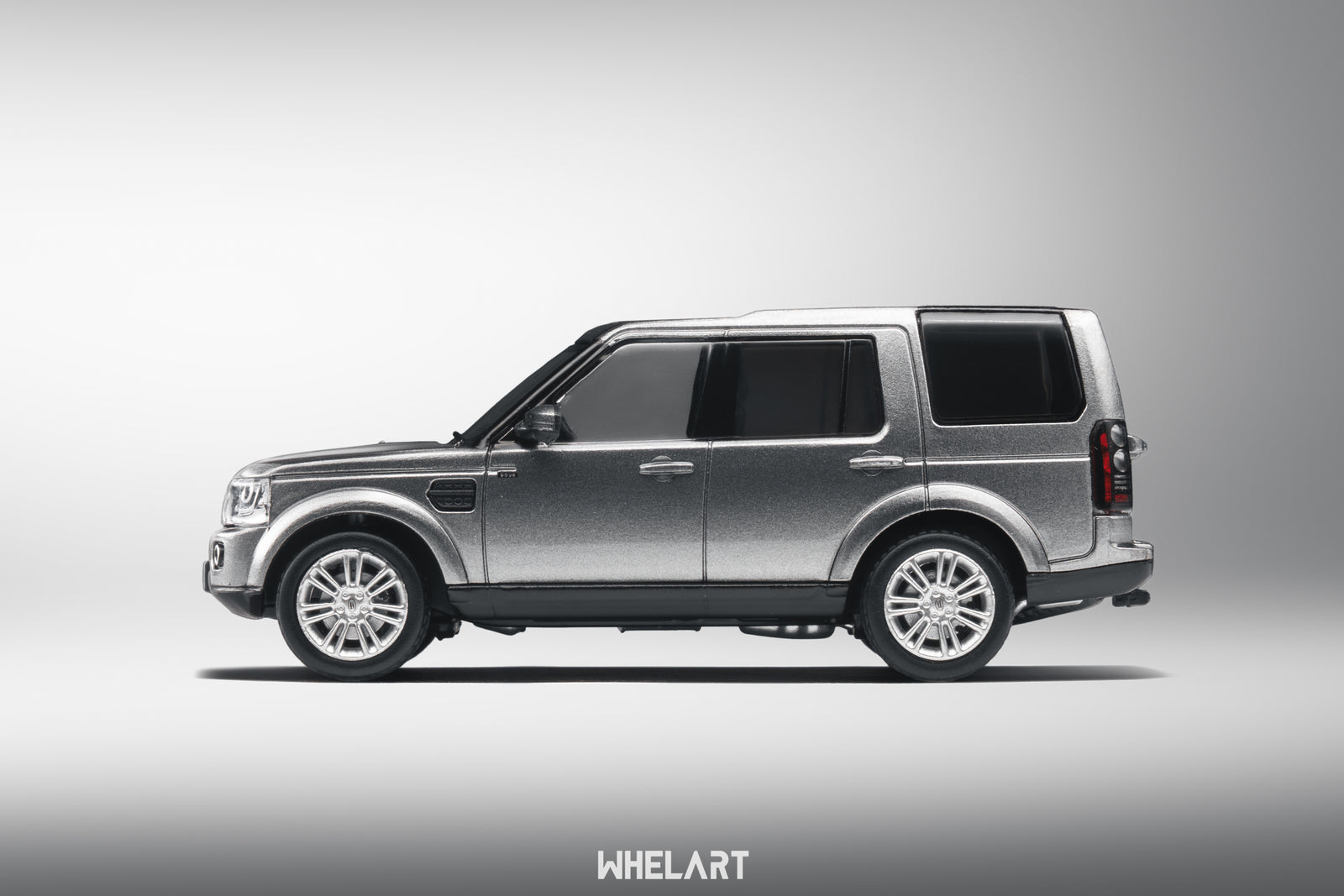 1:64 LAND ROVER DISCOVERY4 Metallic gray