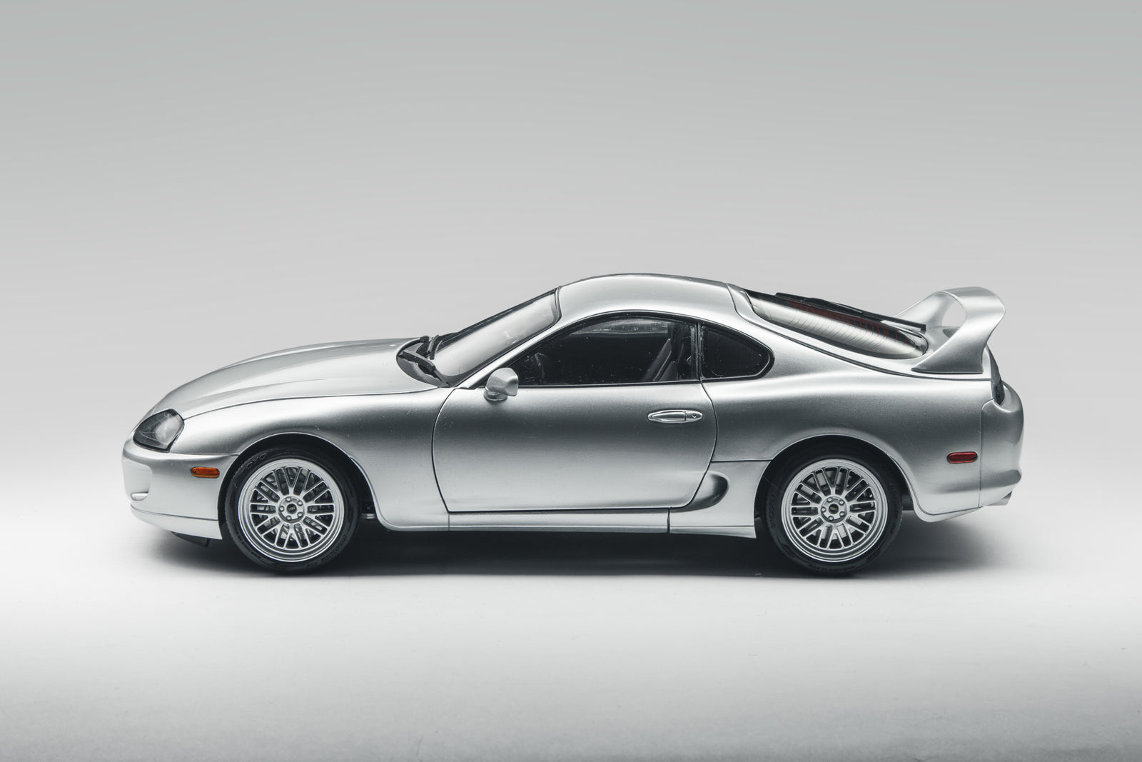 1:18 TOYOTA supra(A80) silver LHD