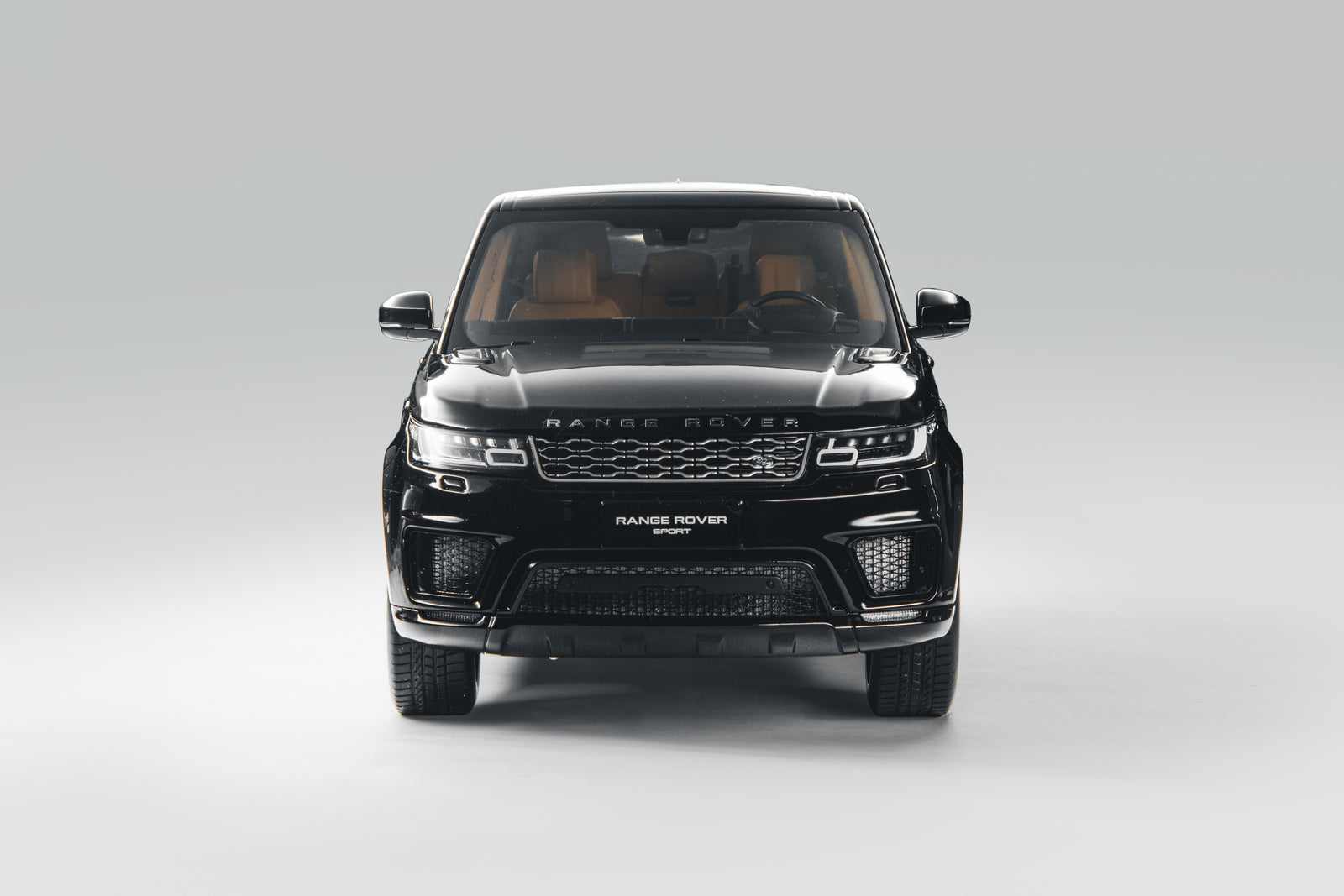 1:18 RANGE ROVER SPORT 2018 black