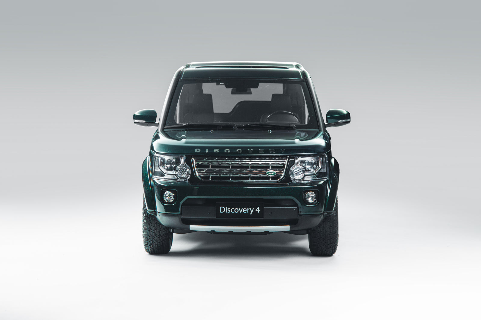 1:18 LAND ROVER DISCOVERY4 2014 green