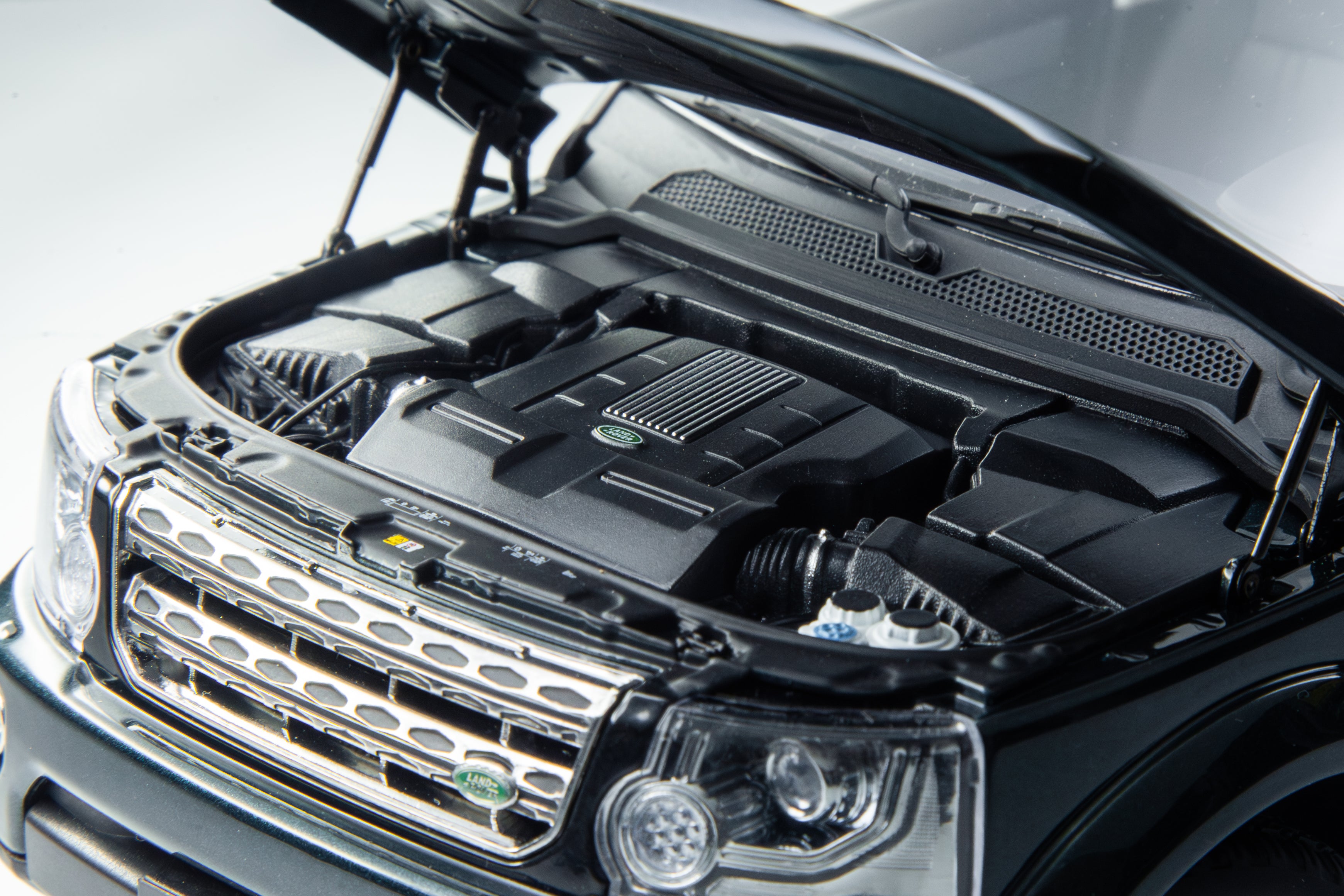 1:18 LAND ROVER DISCOVERY4 2014 green