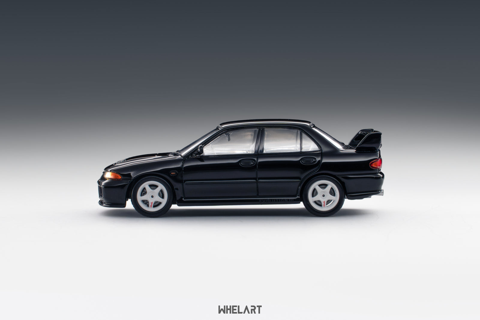 1:64 MITSUBISHI Lancer Evolution 3 Black